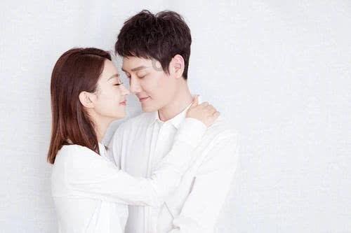 成绩比同桌好时，你会怎么炫耀？游戏画面