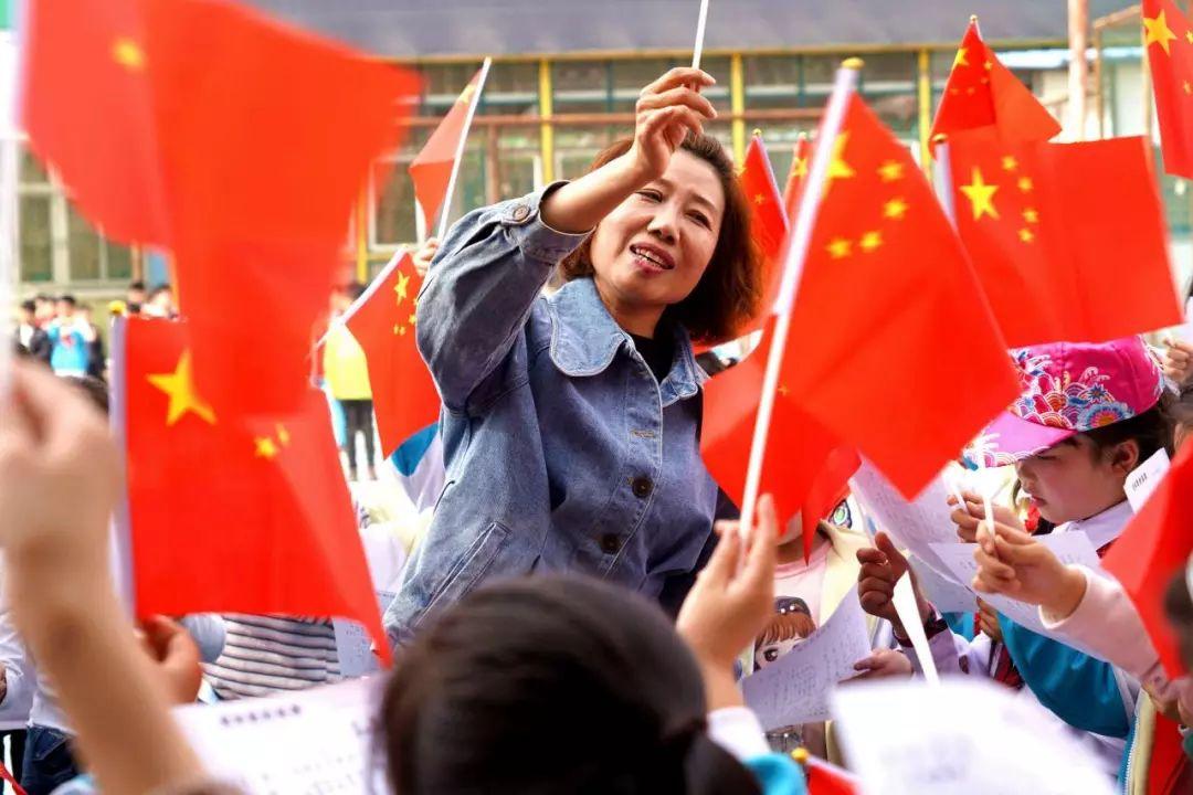 史上最贱小游戏之足球选关版